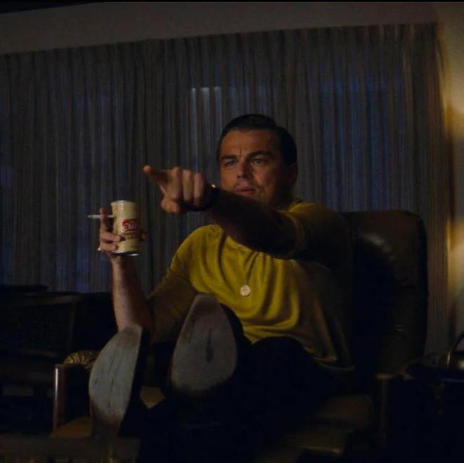 Pointing_Rick_Dalton.jpg