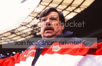 mike-bassett-england-manager-1.jpg
