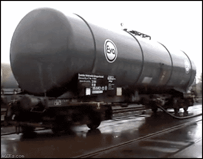 8UDP3LT.gif